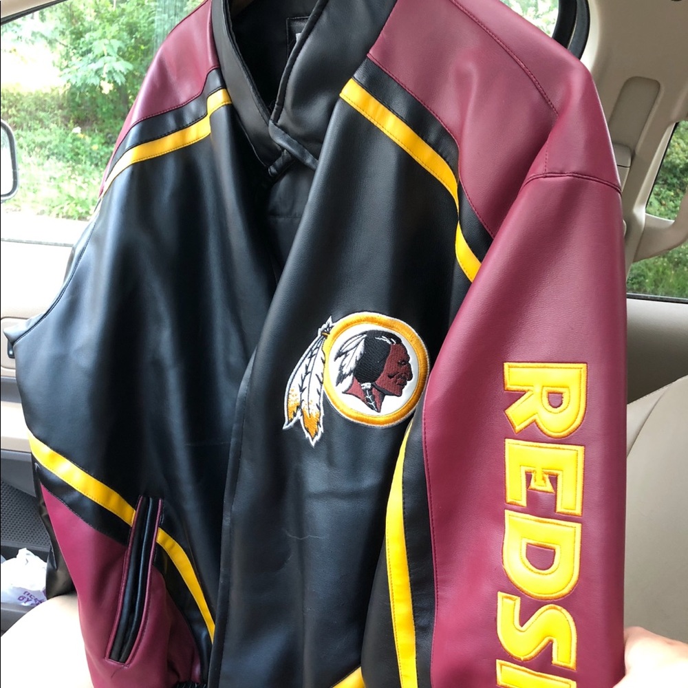 🚫. SOLD 🚫 Men’s Washington Redskins sJacket